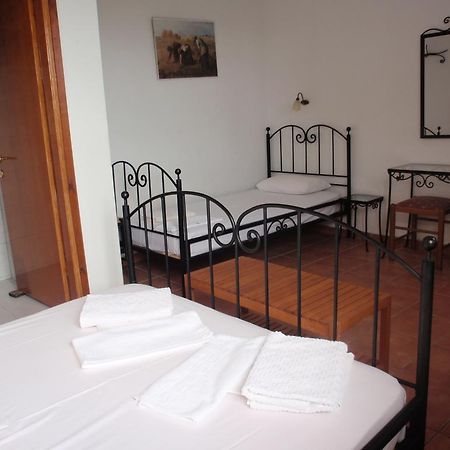 Petrouda'S Apartments Samothraki Bagian luar foto